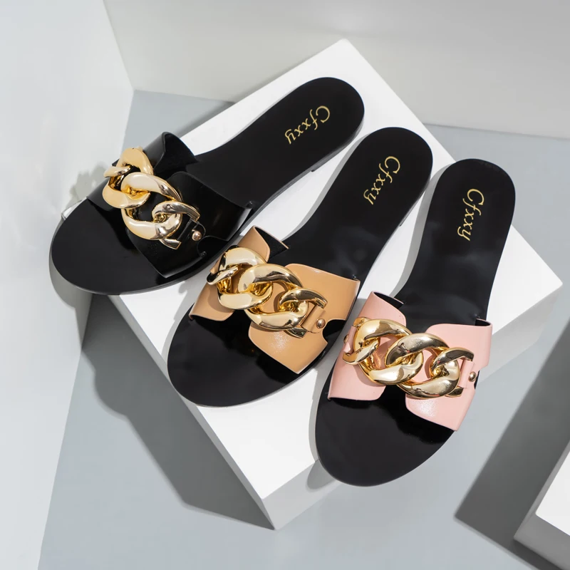 Women's Slippers Shoe Decorations Home Fashion Sandals 2021 Flat Summer Flip-flops Chain Shoes New Woman Loafers Sabot for Beach
Women's Slippers Shoe Decorations Home Fashion Sandals 2021 Flat Summer Flip-flops Chain Shoes New Woman Loafers Sabot for Beach