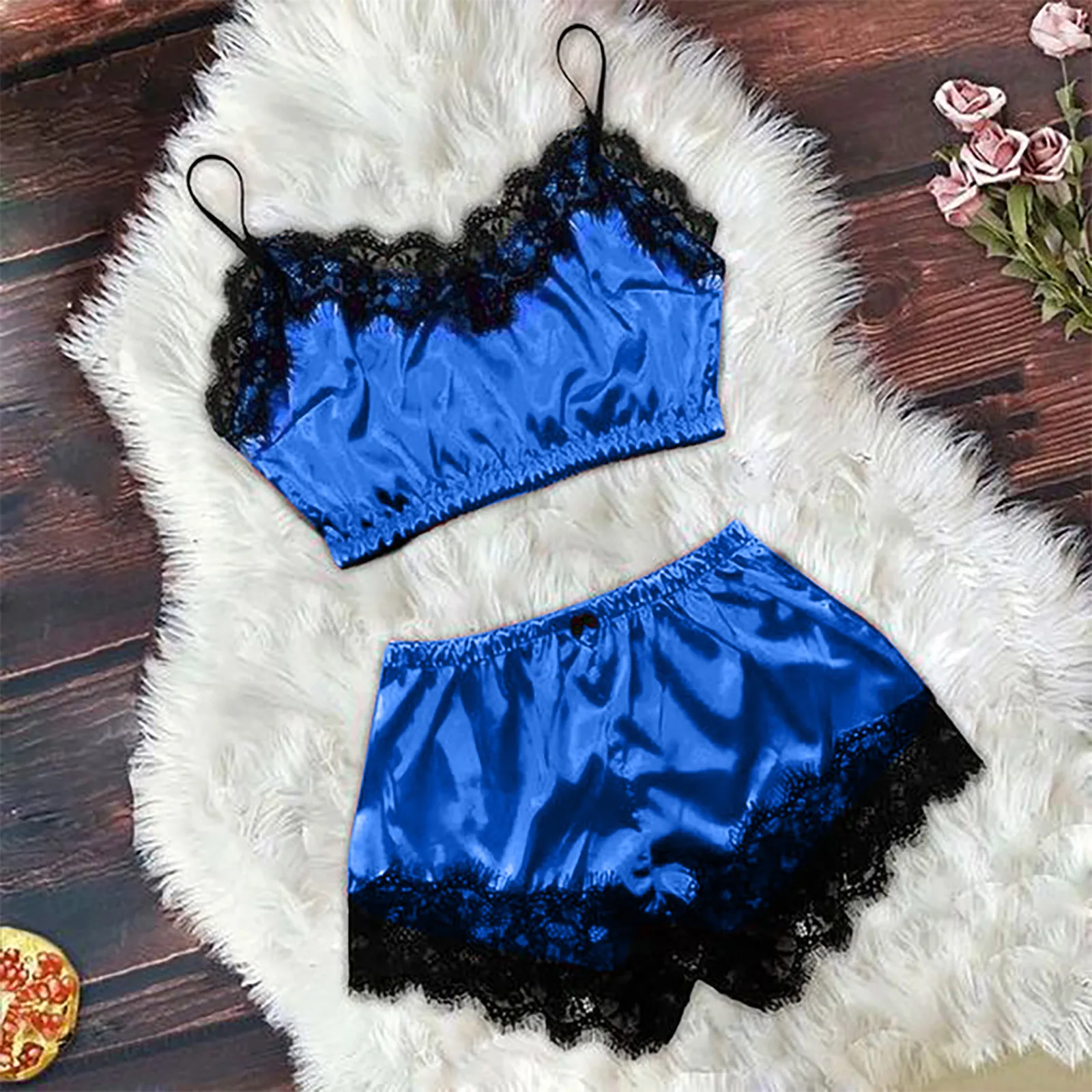 Women Sleep Tops V-Neck Eyelash Lace Sexy Stain Camisole Pajamas Bowknot Shorts Set Femmes Pijamas Ladies Underwear Nightwear
Women Sleep Tops V-Neck Eyelash Lace Sexy Stain Camisole Pajamas Bowknot Shorts Set Femmes Pijamas Ladies Underwear Nightwear
