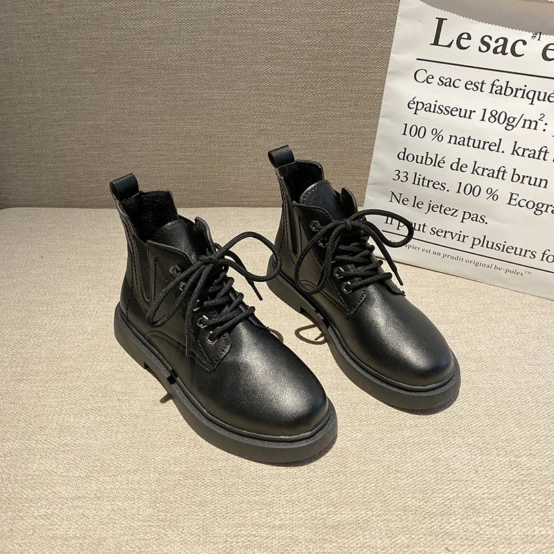 Spring Winter Handmade Solid Black Leather Martin Boots Women Ankle Boots Warm Thick Heels Motorcycle Boots Female Footwear
Spring Winter Handmade Solid Black Leather Martin Boots Women Ankle Boots Warm Thick Heels Motorcycle Boots Female Footwear