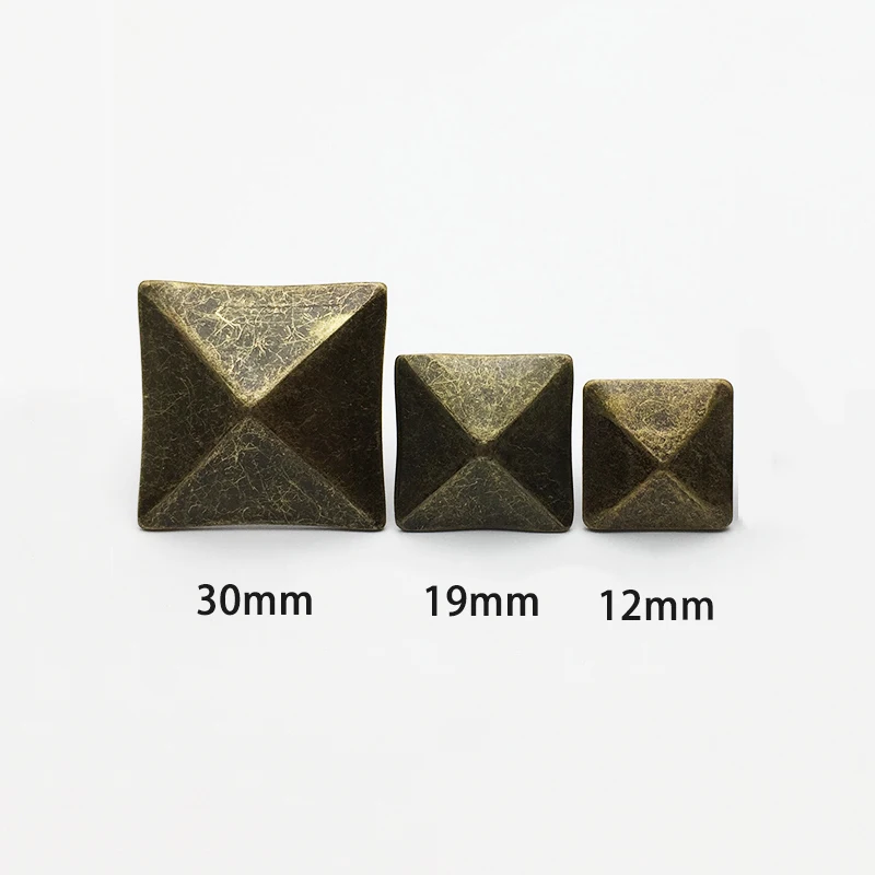 Decorative Thumb Tacks Diamond-Shaped Square Antique Copper Door Nails Metal Craft Thumbtacks for Sofa Upholstery Tire Studs
Decorative Thumb Tacks Diamond-Shaped Square Antique Copper Door Nails Metal Craft Thumbtacks for Sofa Upholstery Tire Studs