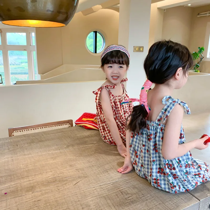 Summer New Korean 2-7yrs Older Girl Printed Sling Pants Children's Jumpsuit Pants with Lantern Pants Kids Bloomers Overalls
Summer New Korean 2-7yrs Older Girl Printed Sling Pants Children's Jumpsuit Pants with Lantern Pants Kids Bloomers Overalls