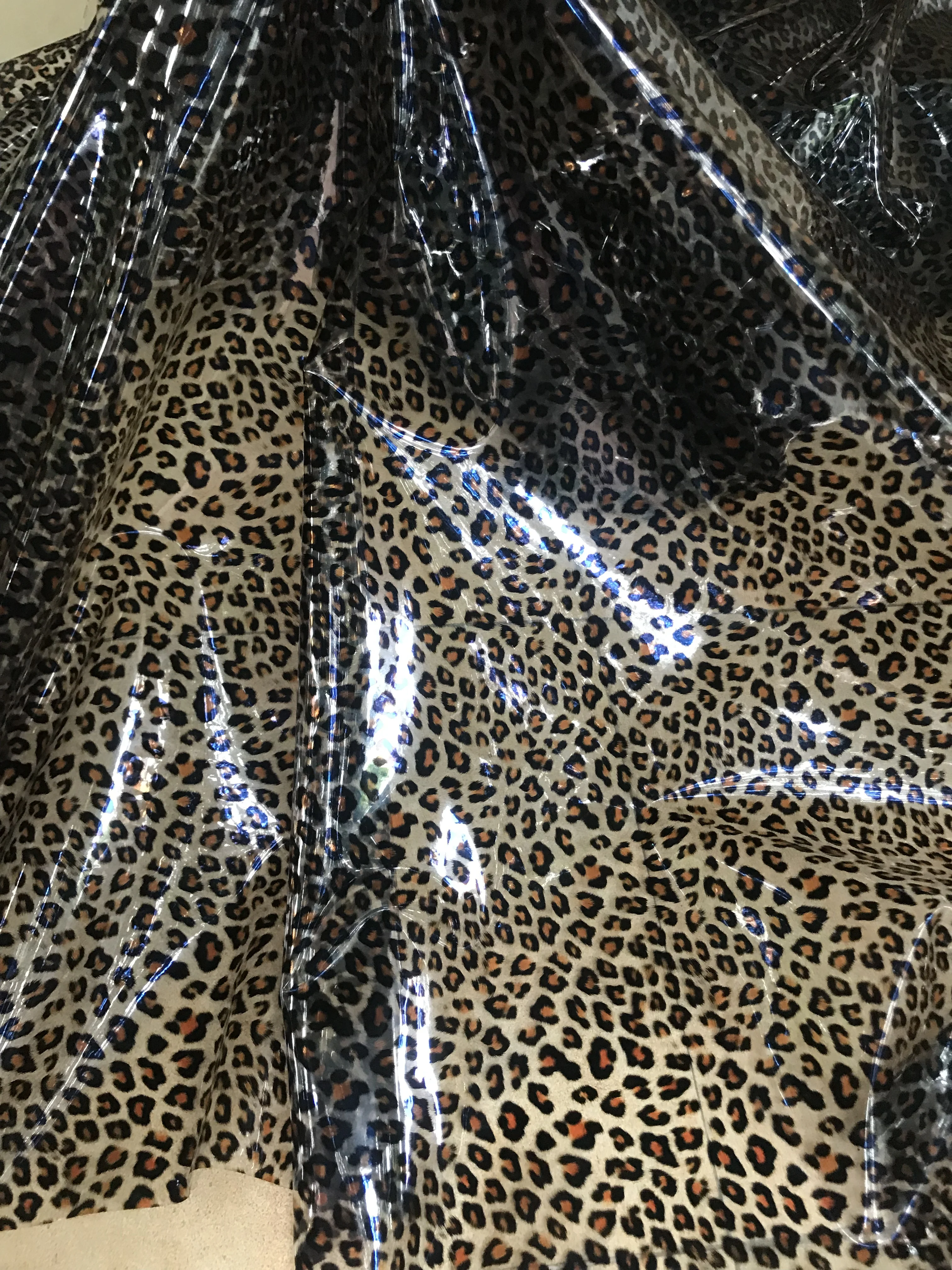 luxury embroidered Tulle Lace Fabric unique S-598810 French Net Lace Fabric for wedding dress
luxury embroidered Tulle Lace Fabric unique S-598810 French Net Lace Fabric for wedding dress