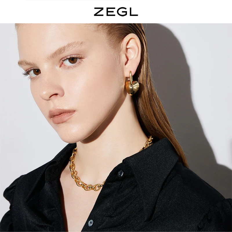Zegl Vintage Gold Love Necklace Women's Light Luxury Niche Net Red Clavicle Chain Heart-Shaped Pendant Earrings One Style for
Zegl Vintage Gold Love Necklace Women's Light Luxury Niche Net Red Clavicle Chain Heart-Shaped Pendant Earrings One Style for