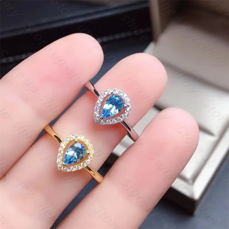 Natural topaz ring 925 silver women's ring super shiny luxury atmosphere banquet must bring jewelry
Natural topaz ring 925 silver women's ring super shiny luxury atmosphere banquet must bring jewelry
