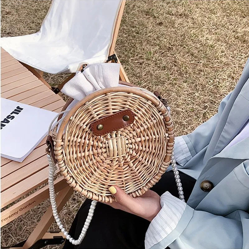 2022 New Women Summer Straw Brand Luxury Beach Designer Handbag Bamboo Rattan Bag Small Crossbody Shoulder Bags with Bolsas
2022 New Women Summer Straw Brand Luxury Beach Designer Handbag Bamboo Rattan Bag Small Crossbody Shoulder Bags with Bolsas