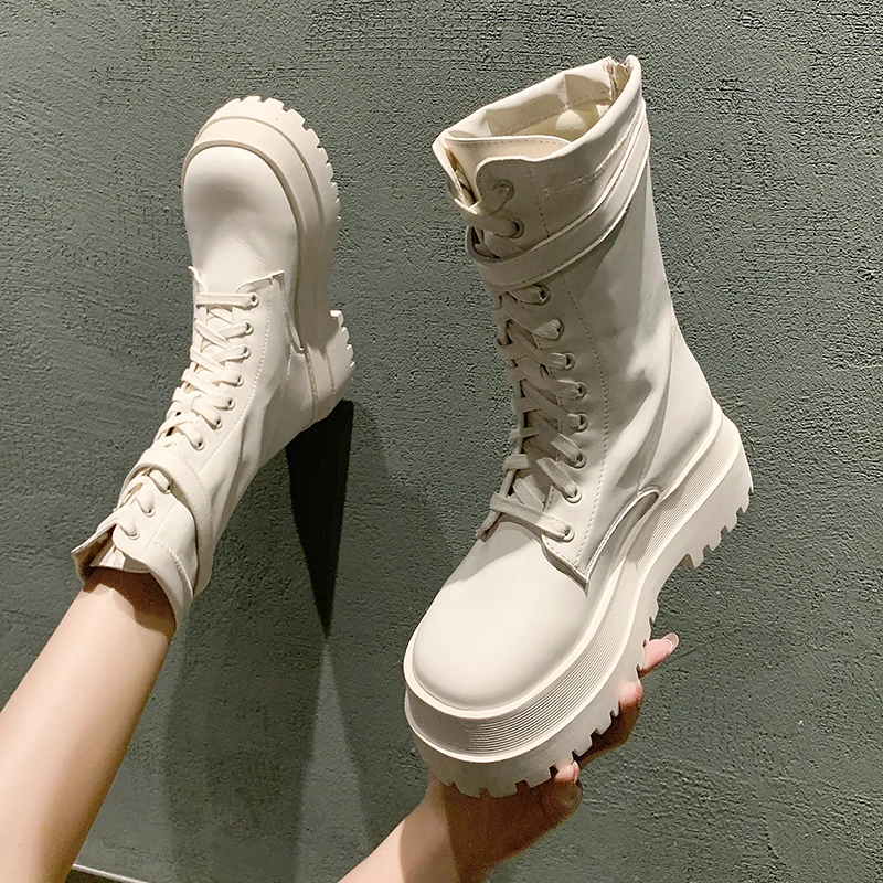 Women's Female Ladies Genuine Leather Ankle Boots Shoes Platform Autumn Increase Lace Up Breathable
Women's Female Ladies Genuine Leather Ankle Boots Shoes Platform Autumn Increase Lace Up Breathable