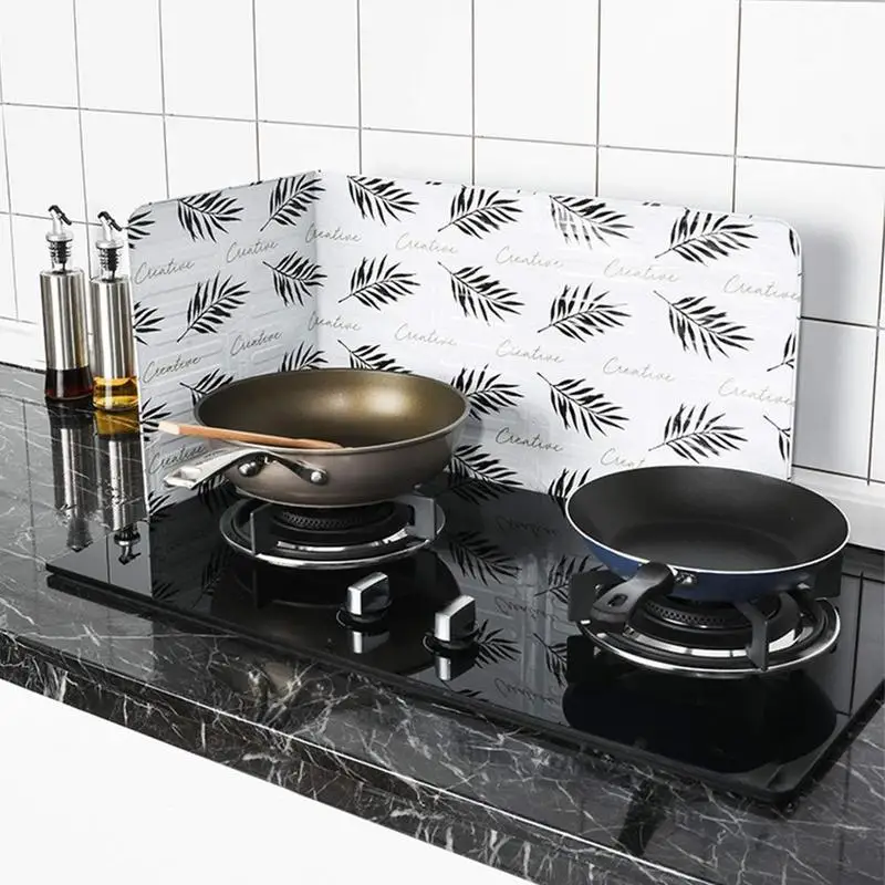 Creative Kitchen Aluminum Foil Heat Resistant Oil Splash Proof Gas Stove Baffle Board Cooking Plate
Creative Kitchen Aluminum Foil Heat Resistant Oil Splash Proof Gas Stove Baffle Board Cooking Plate