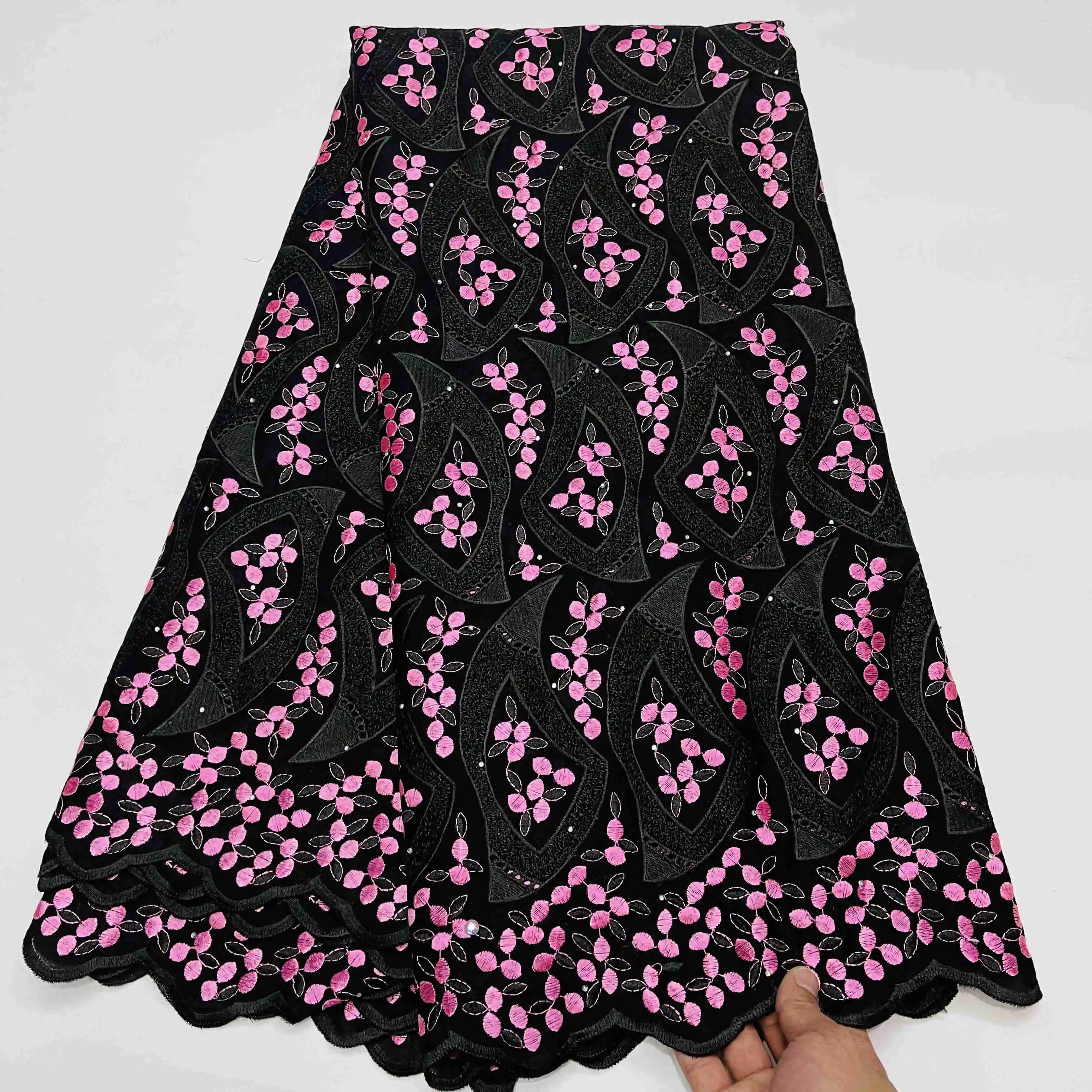 Red Color African Lace Fabric 2021High Quality Embroidery Swiss Voile Lace In Switzerland Cotton For Nigeran Man Dress Sewing
Red Color African Lace Fabric 2021High Quality Embroidery Swiss Voile Lace In Switzerland Cotton For Nigeran Man Dress Sewing