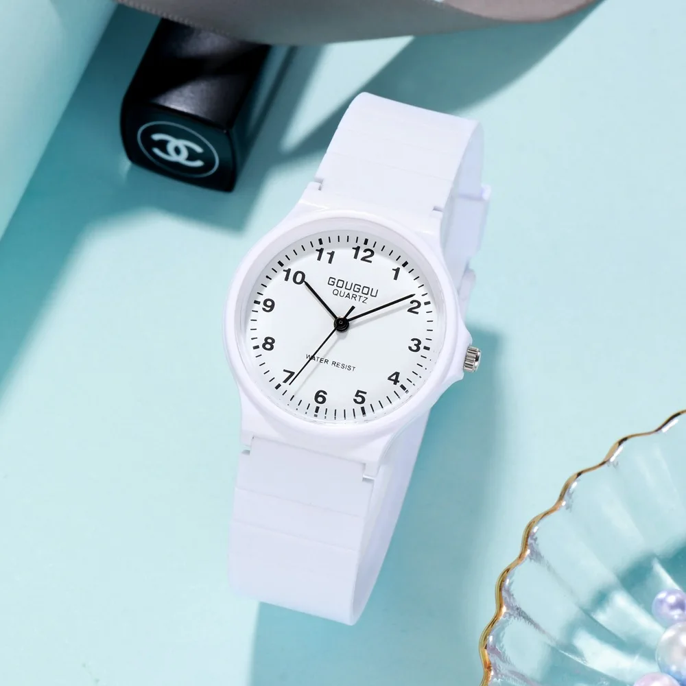 Simple and fashionable ladies watch silicone strap analog casual ladies watch quartz round watch female clock relogio feminino 
Simple and fashionable ladies watch silicone strap analog casual ladies watch quartz round watch female clock relogio feminino