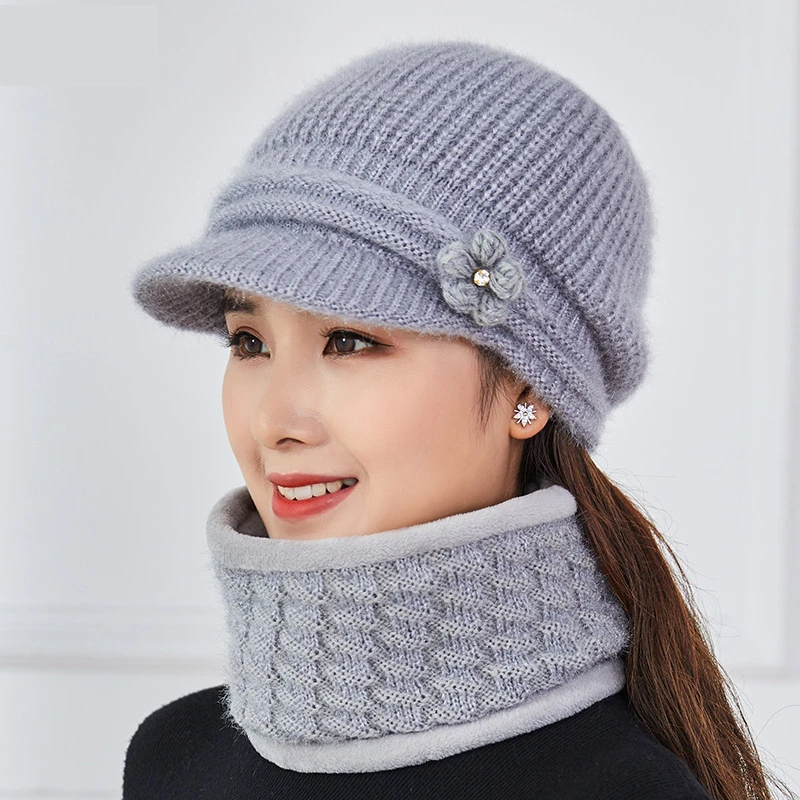 Winter Hat Middle-Aged and Elderly Knitted Hat Female Wool Hat Scarf Outdoor Warm Hat Mother's Solid Color Peaked Cap
Winter Hat Middle-Aged and Elderly Knitted Hat Female Wool Hat Scarf Outdoor Warm Hat Mother's Solid Color Peaked Cap