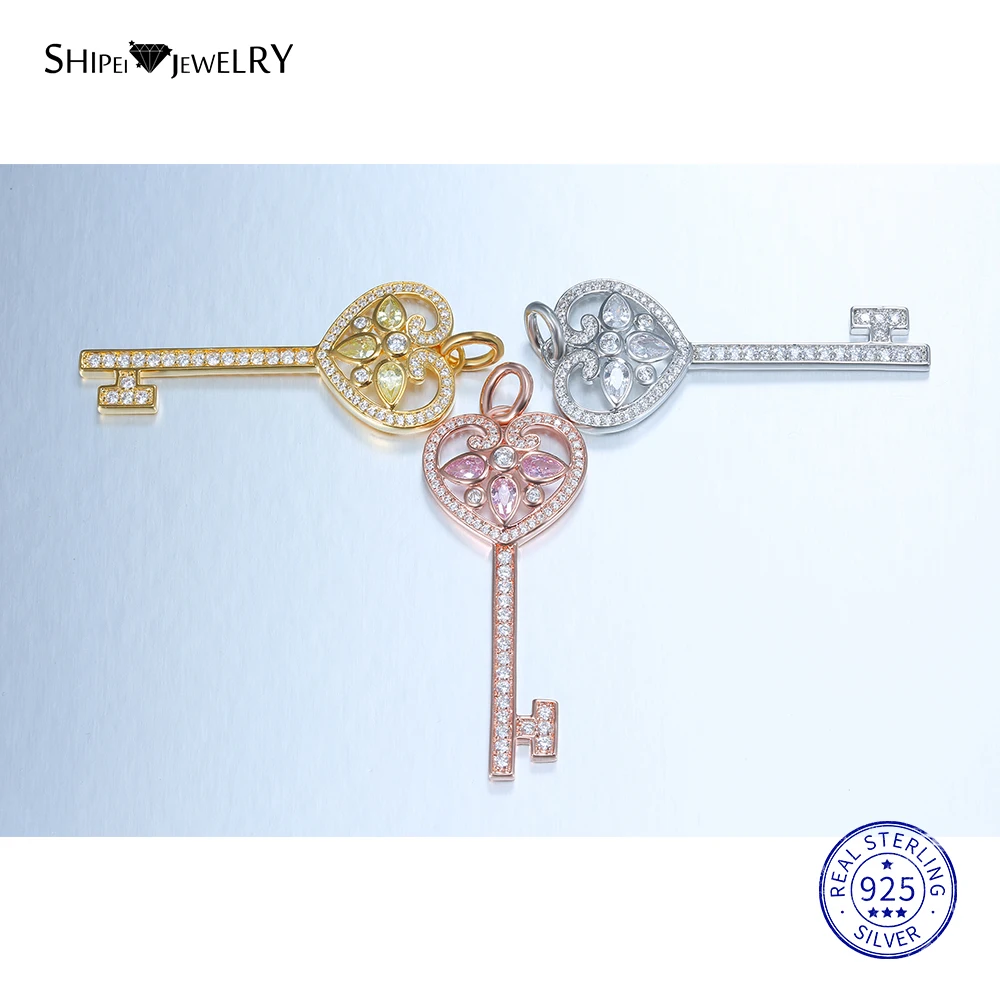 Shipei 100% 925 Sterling Silver Key Necklace Rose Gold Created Moissanite Key Pendant Necklace for Women Birthday Gift
Shipei 100% 925 Sterling Silver Key Necklace Rose Gold Created Moissanite Key Pendant Necklace for Women Birthday Gift