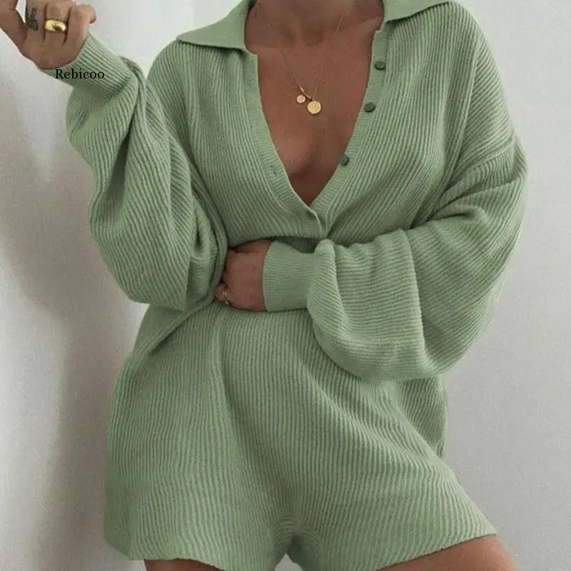 Autumn Winter Knitted Solid Loose Playsuits Sexy Button Deep V Neck Long Sleeve Rompers Female Home Wear Pajama Jumpsuits
Autumn Winter Knitted Solid Loose Playsuits Sexy Button Deep V Neck Long Sleeve Rompers Female Home Wear Pajama Jumpsuits