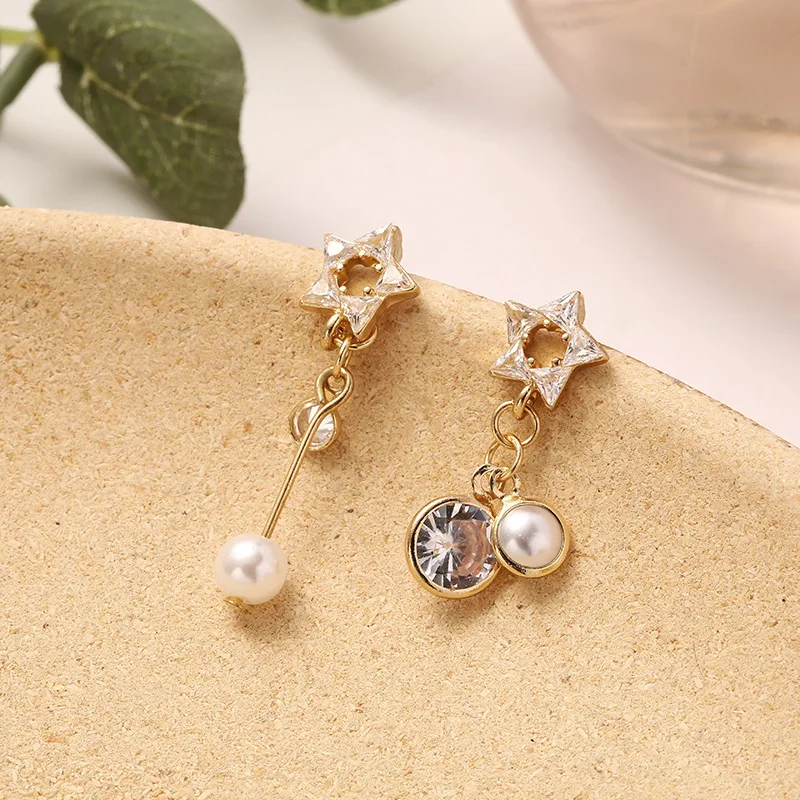 South Korea zircon pentagonal star stud earring gentle pearl pendant earrings asymmetric
South Korea zircon pentagonal star stud earring gentle pearl pendant earrings asymmetric