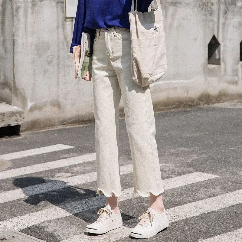 Wide leg jeans women's spring and autumn 2021 new loose Korean student slim high waist BF versatile straight Capris
Wide leg jeans women's spring and autumn 2021 new loose Korean student slim high waist BF versatile straight Capris