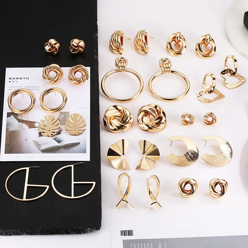 Metal Exaggerated Women's earrings goddess temperament popular Stud Earrings 2021 Trend Female Fashion Jewelry Gift for Girlfrie
Metal Exaggerated Women's earrings goddess temperament popular Stud Earrings 2021 Trend Female Fashion Jewelry Gift for Girlfrie