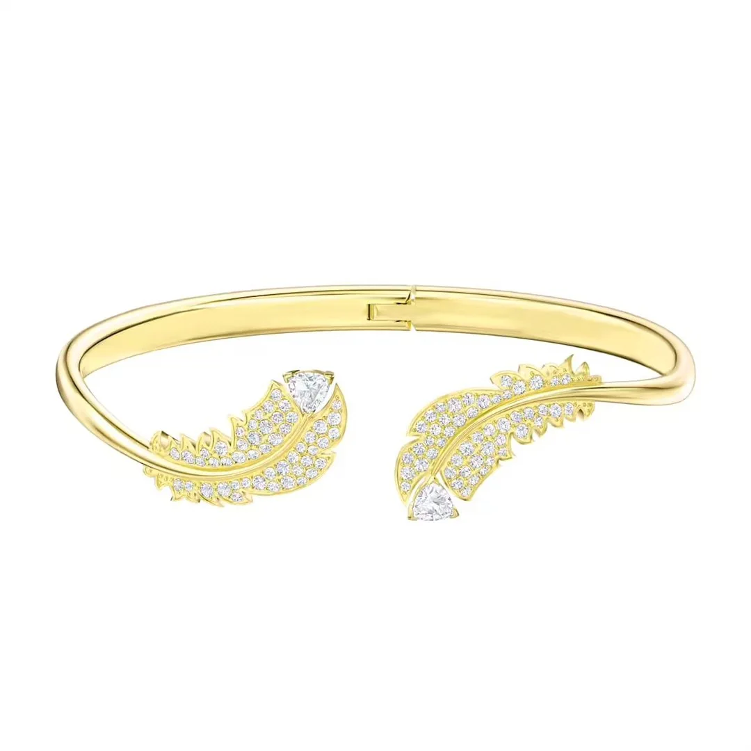 SWA Fashion Jewelry High Quality Original Charm Feather Water Drop Crystal Star Moon Camellia Open Female Bracelet Romantic Gift
SWA Fashion Jewelry High Quality Original Charm Feather Water Drop Crystal Star Moon Camellia Open Female Bracelet Romantic Gift
