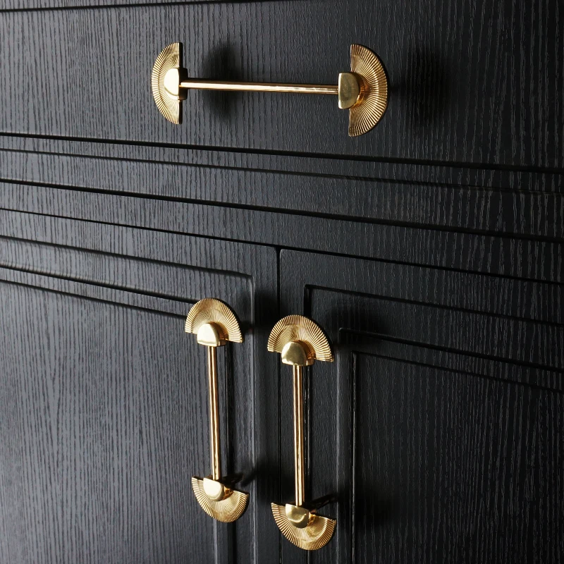 Creative Sector Brass Door Handles Nordic Furniture and Knobs for Cabinet Kitchen Cupboard Drawer Pulls Hardware
Creative Sector Brass Door Handles Nordic Furniture and Knobs for Cabinet Kitchen Cupboard Drawer Pulls Hardware