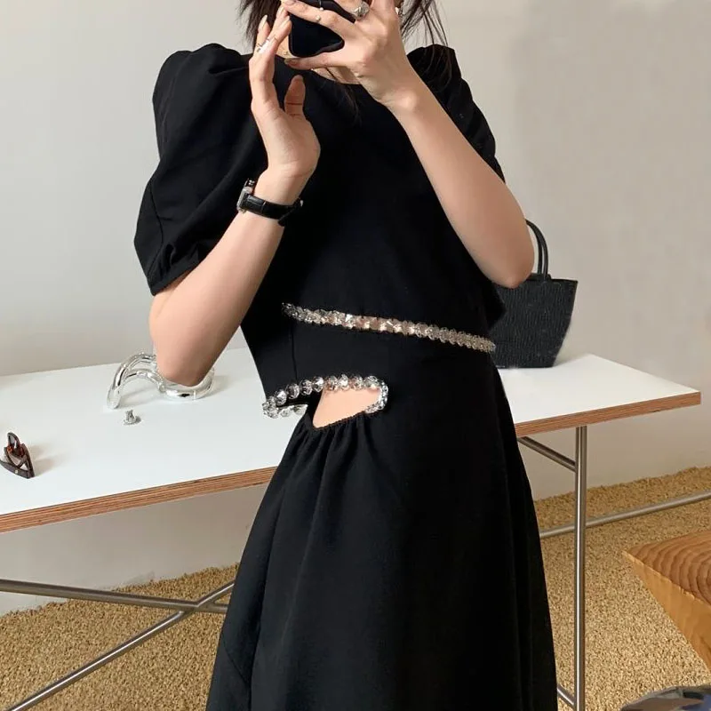 French Short Sleeve Elegant Summer Dresses Women Sexy One Piece Dress Korean Design Evening Party Dress Females Hollow Out Y2k
French Short Sleeve Elegant Summer Dresses Women Sexy One Piece Dress Korean Design Evening Party Dress Females Hollow Out Y2k