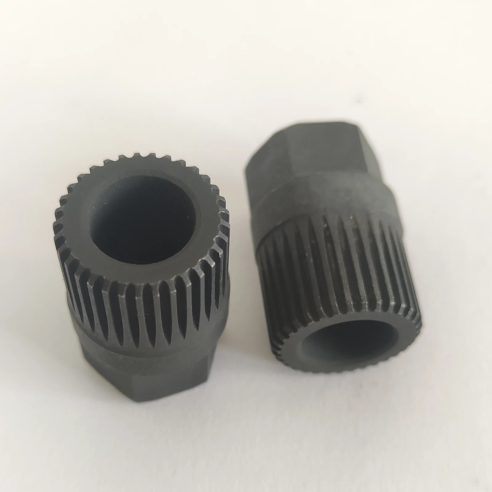 1 шт. V-образный ремень, шкив свободного колеса, инструмент для удаления генератора с 33 зубьями для VW Benz BMW Vo-lvo Land Rover
1 шт. V-образный ремень, шкив свободного колеса, инструмент для удаления генератора с 33 зубьями для VW Benz BMW Vo-lvo Land Rover