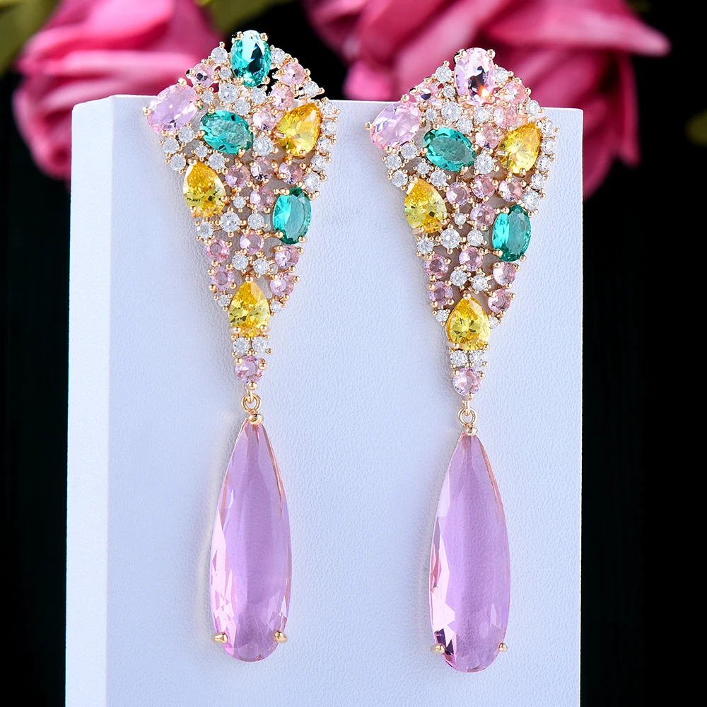 Soramoore Модные женские серьги в уличном стиле для свадебной вечеринки с фианитами Дубай Свадебные серьги boucle d'oreille
Soramoore Модные женские серьги в уличном стиле для свадебной вечеринки с фианитами Дубай Свадебные серьги boucle d'oreille