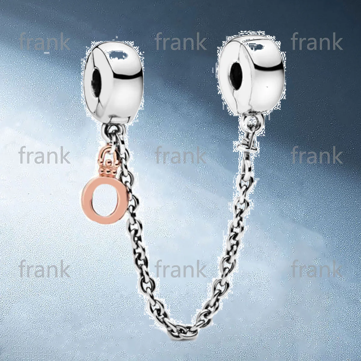 788313 Dangling Crown O Safety Chain
788313 Dangling Crown O Safety Chain