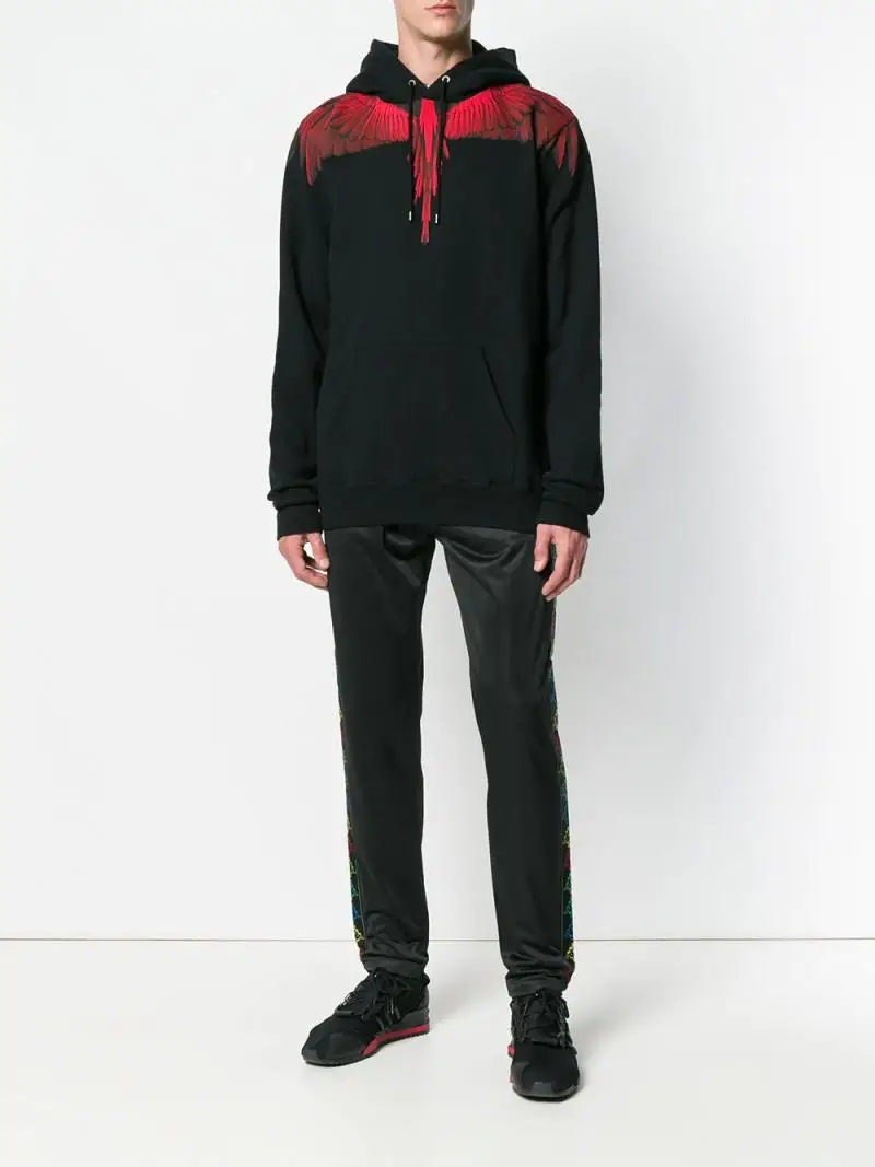 Толстовка с капюшоном Marcelo Burlon для мужчин и женщин, Европейская и американская мода, худи с цветными крыльями и принтом для пар, 2021
Толстовка с капюшоном Marcelo Burlon для мужчин и женщин, Европейская и американская мода, худи с цветными крыльями и принтом для пар, 2021