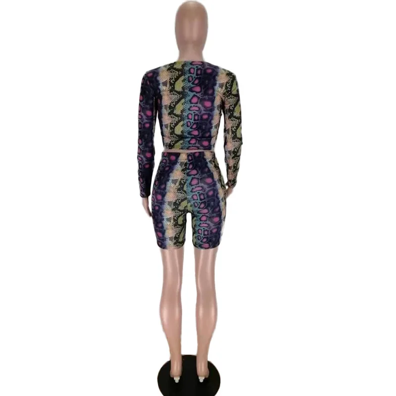 Snake Skin Print Two Piece Outfit Women's Tracksuit O Neck Long Sleeve Crop Top+ Biker Bodycon Short Casual 2 Piece Matching Set
Snake Skin Print Two Piece Outfit Women's Tracksuit O Neck Long Sleeve Crop Top+ Biker Bodycon Short Casual 2 Piece Matching Set