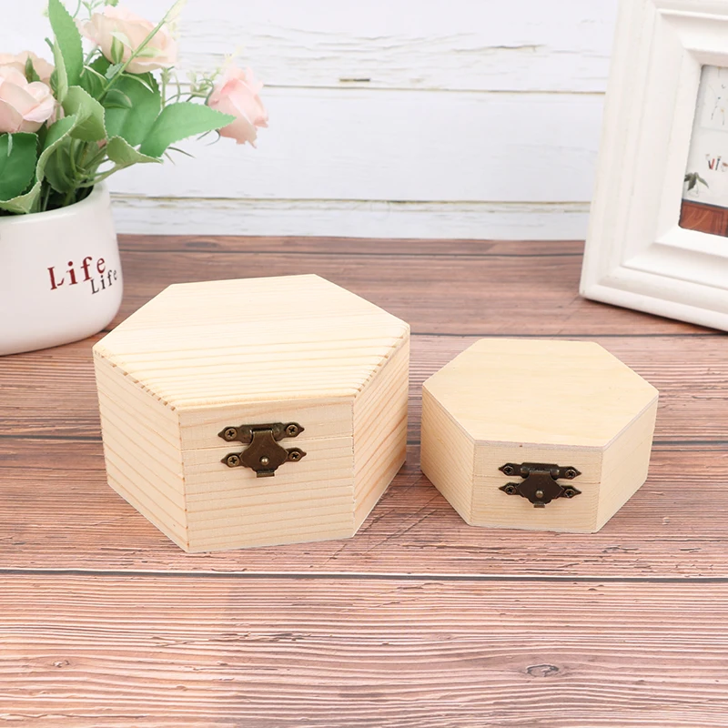 1PC High Quality DIY Fashion Gift Box Simple Portable Hexagon Shaped Wood Jewelry Box Wedding Holder Jewelry Display
1PC High Quality DIY Fashion Gift Box Simple Portable Hexagon Shaped Wood Jewelry Box Wedding Holder Jewelry Display