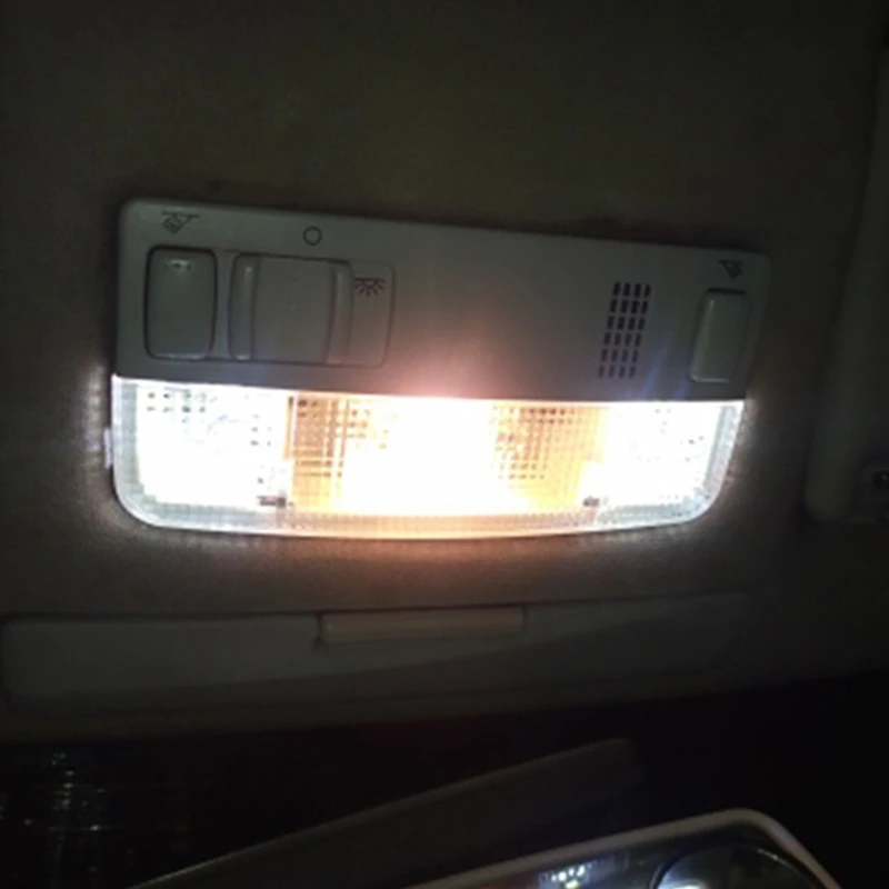 for Passat B5 MK4 Jetta Bora Car Rear Roof Dome Reading Lamp Interior Light 1TD947105
for Passat B5 MK4 Jetta Bora Car Rear Roof Dome Reading Lamp Interior Light 1TD947105