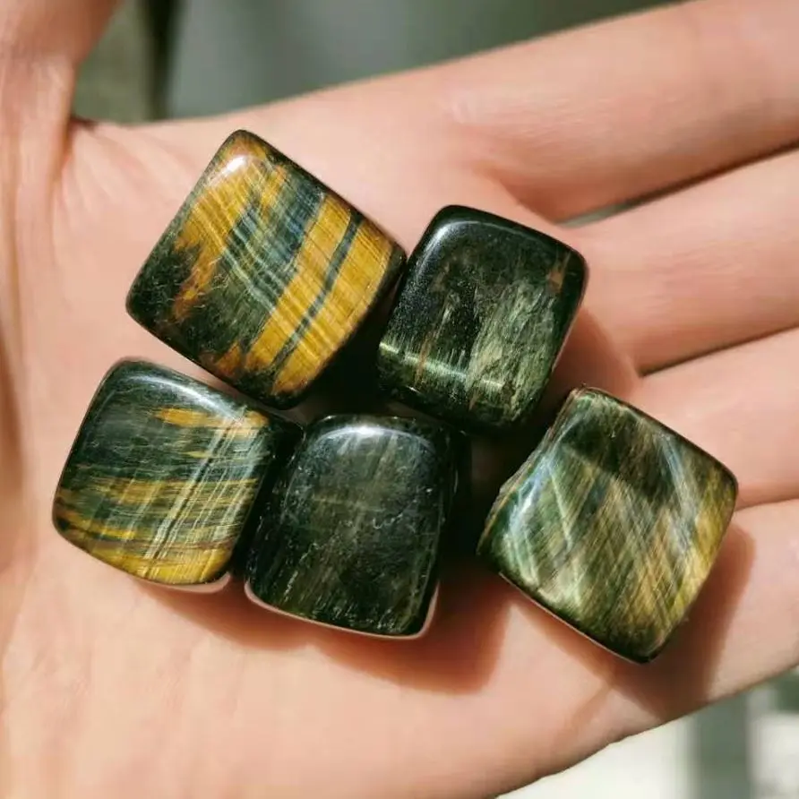 Натуральный тигровый глаз маленькая квадратная форма аквариум ваза Энергии Исцеления Камень домашний декор
Натуральный тигровый глаз маленькая квадратная форма аквариум ваза Энергии Исцеления Камень домашний декор