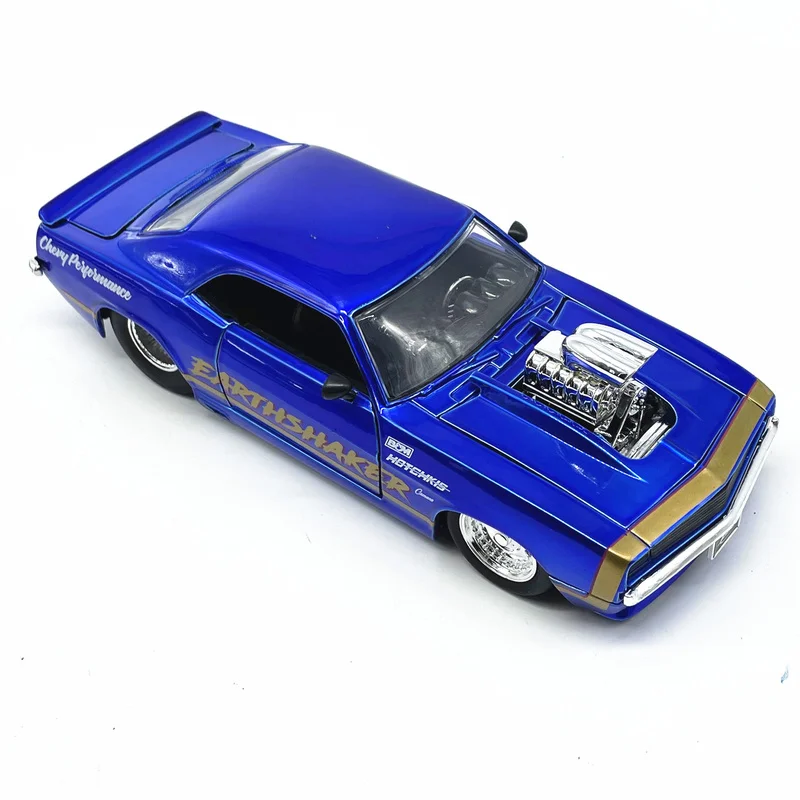 Diecast 1:24 Chevrolet Camaro Modified Letter Painting Version 19cm Alloy Movable Wheels Can Open The Door Model Car Toy
Diecast 1:24 Chevrolet Camaro Modified Letter Painting Version 19cm Alloy Movable Wheels Can Open The Door Model Car Toy