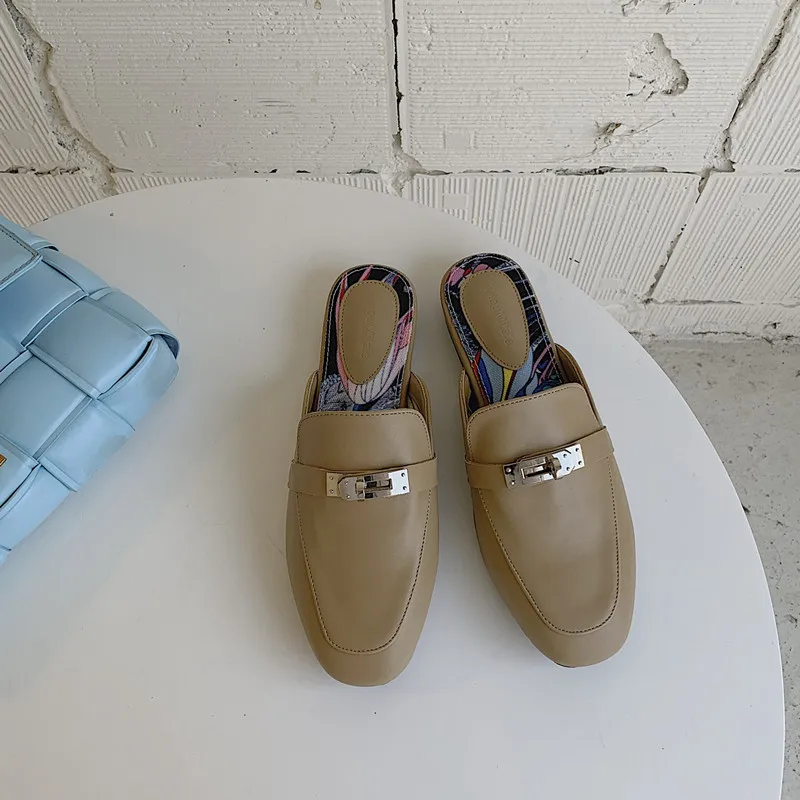 Shoes Woman 2021 Rivet Cover Toe Female Slippers Luxury Slides New Flat Designer Rubber Basic Hoof Heels Sewing PU Fabric
Shoes Woman 2021 Rivet Cover Toe Female Slippers Luxury Slides New Flat Designer Rubber Basic Hoof Heels Sewing PU Fabric