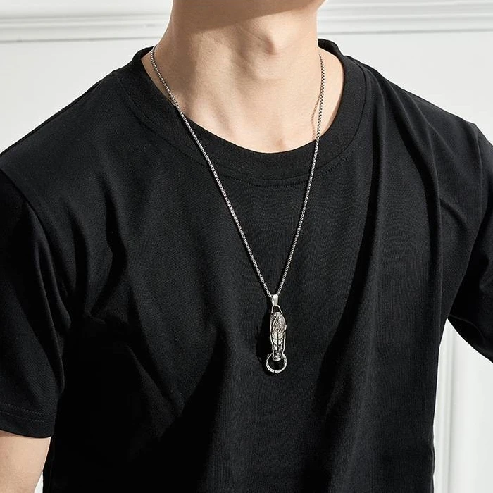XIAOBOACC Necklace for Men and Women Punk Hip Hop Style Titanium Steel Chrysanthemum Skull Scooter Pendant Neck Chains Wholesale
XIAOBOACC Necklace for Men and Women Punk Hip Hop Style Titanium Steel Chrysanthemum Skull Scooter Pendant Neck Chains Wholesale