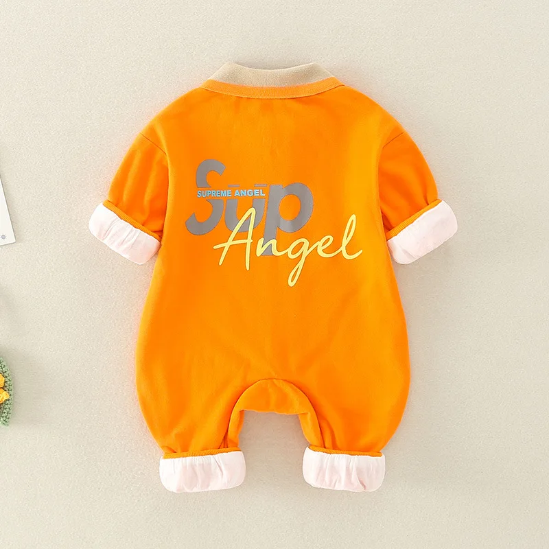 Spring and autumn baby jumpsuits are comfortable and lovely for boys 
Spring and autumn baby jumpsuits are comfortable and lovely for boys