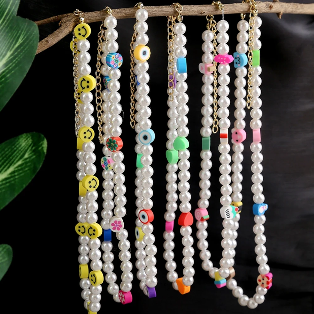 Smiley Face Choker Beads Necklace Irregular Pearl Cute Summer Y2K Collar Pearl Necklace for Teen Girls Women 
Smiley Face Choker Beads Necklace Irregular Pearl Cute Summer Y2K Collar Pearl Necklace for Teen Girls Women
