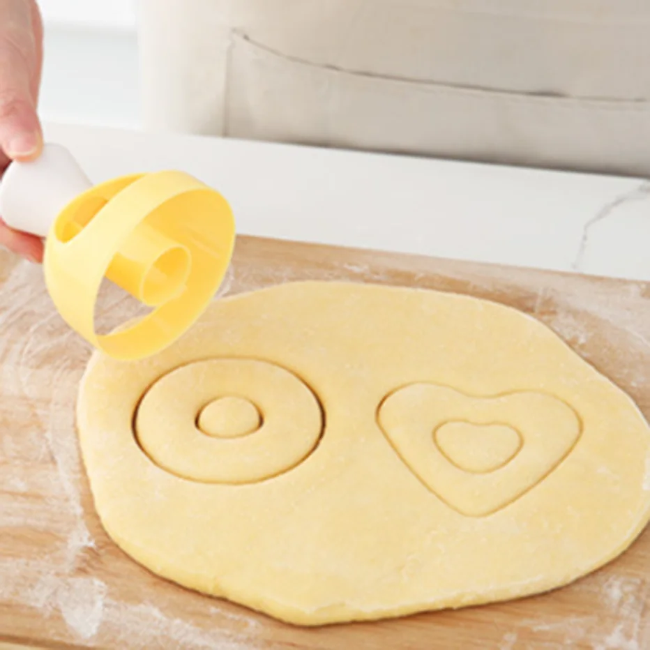 Creative DIY Donut Mold Cake Decorating Tools Plastic Desserts Bread Cutter Maker Baking Supplies Kitchen | Дом и сад