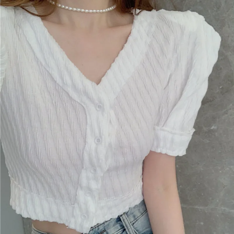 Shirts For Women Vintage Short Sleeve Single Breasted Blouses French Elegant Top Blusas All-match Summer Casual Crop Top 2021
Shirts For Women Vintage Short Sleeve Single Breasted Blouses French Elegant Top Blusas All-match Summer Casual Crop Top 2021