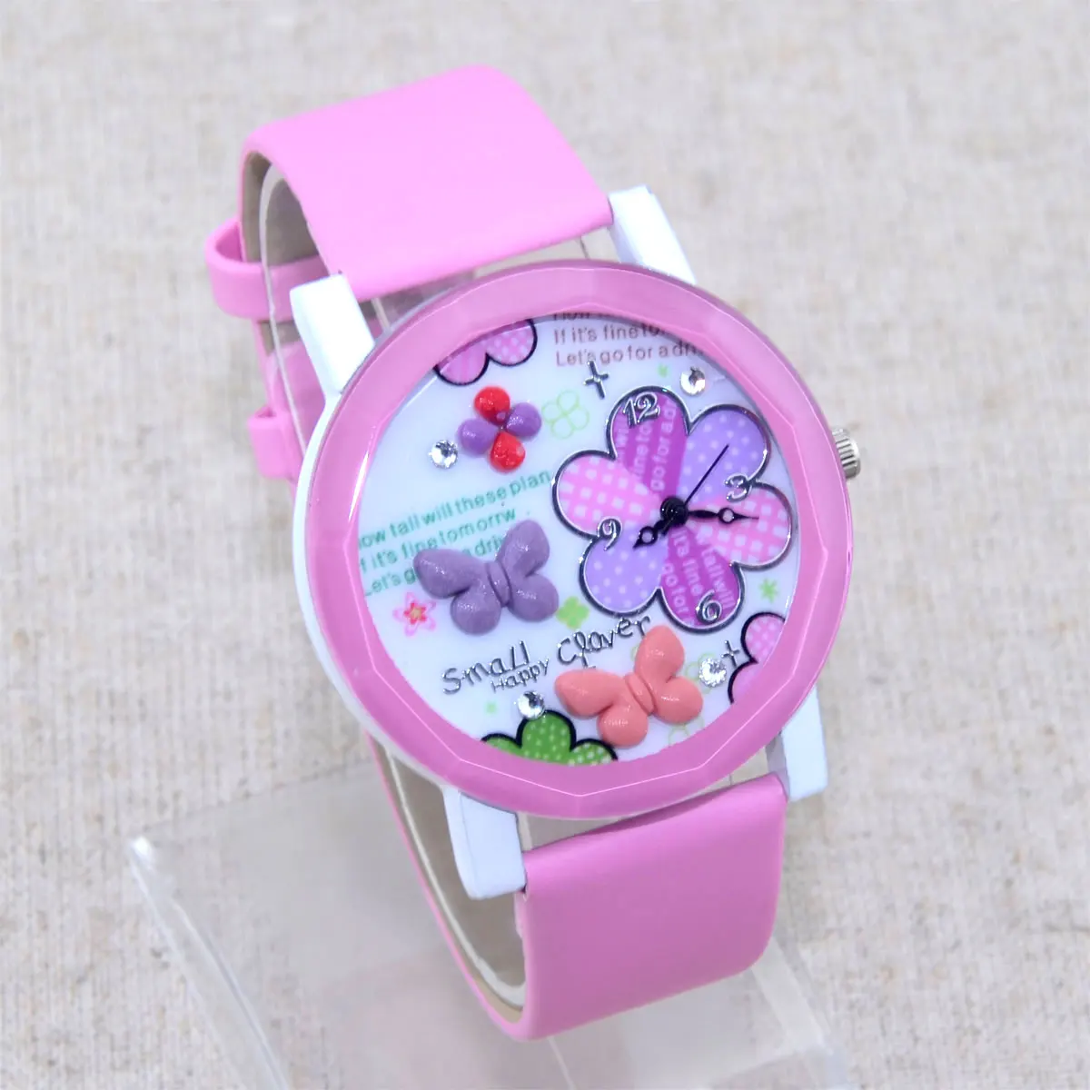 Женские кварцевые часы с бабочкой и цветами кожаным ремешком | Наручные