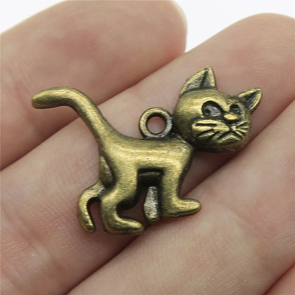 10pcs 30x22mm Pendant Cat Despise Cat Charm Pendants For Jewelry Making Antique Silver Color Cat Pendants
10pcs 30x22mm Pendant Cat Despise Cat Charm Pendants For Jewelry Making Antique Silver Color Cat Pendants