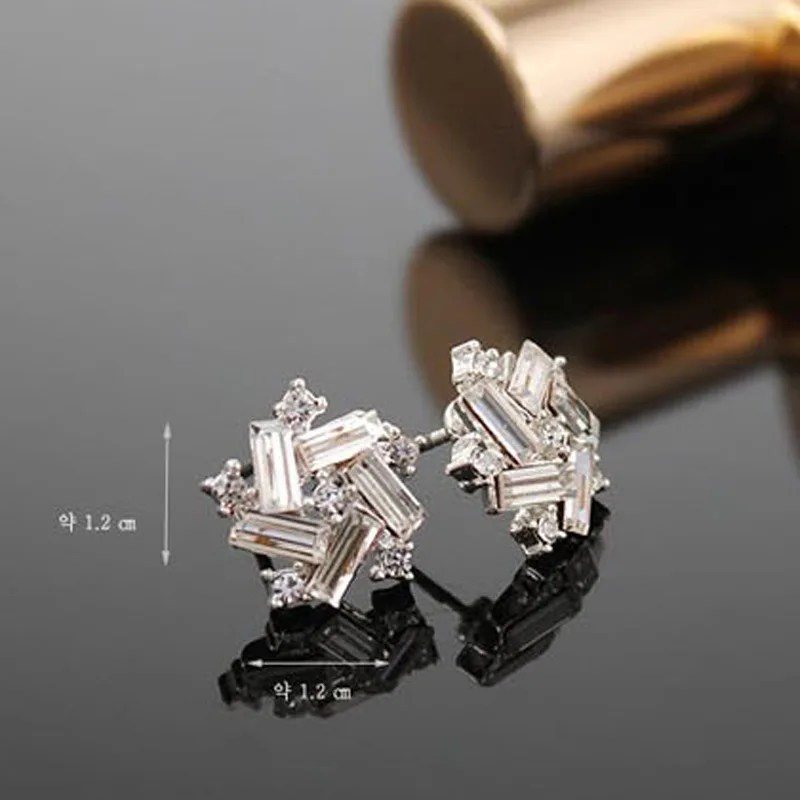 S925 Sterling Silver Diamond Jewelry Stud Earrings for Women 2020 Snowflake Gift Cute/Romantic Wedding Silver Earrings for Women
S925 Sterling Silver Diamond Jewelry Stud Earrings for Women 2020 Snowflake Gift Cute/Romantic Wedding Silver Earrings for Women