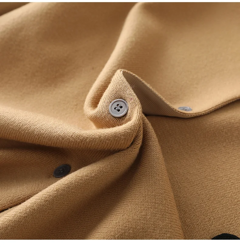 Chuanjiu fashion loving heart embroidery, round neck cardigan cashmere sweater. Loose and comfortable2021 
Chuanjiu fashion loving heart embroidery, round neck cardigan cashmere sweater. Loose and comfortable2021
