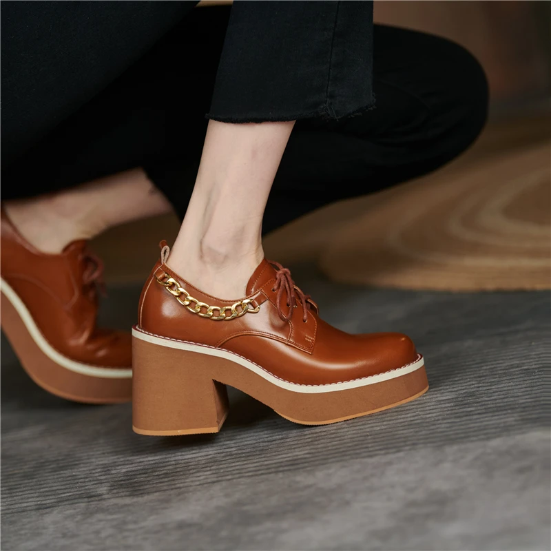 VERCONAS Platforms Thick Heels Autumn Women Pump Lace-Up Casual New Metal Chain High Heels Genuine Leather Retro Shoes Woman
VERCONAS Platforms Thick Heels Autumn Women Pump Lace-Up Casual New Metal Chain High Heels Genuine Leather Retro Shoes Woman
