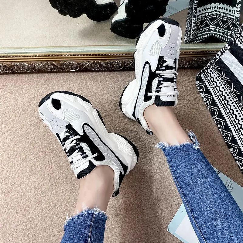 2020 New Spring and Autumn leisure sports shoes female fashion father shoes breathable lightweight versatile running shoes X540
2020 New Spring and Autumn leisure sports shoes female fashion father shoes breathable lightweight versatile running shoes X540