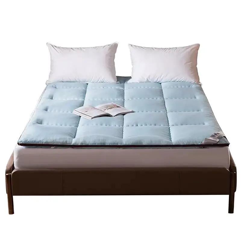 High quality Tatami Foldable Students dormitory comfortable soft Mattresses For Family Bedspreads mattress King Queen Twin Size
High quality Tatami Foldable Students dormitory comfortable soft Mattresses For Family Bedspreads mattress King Queen Twin Size