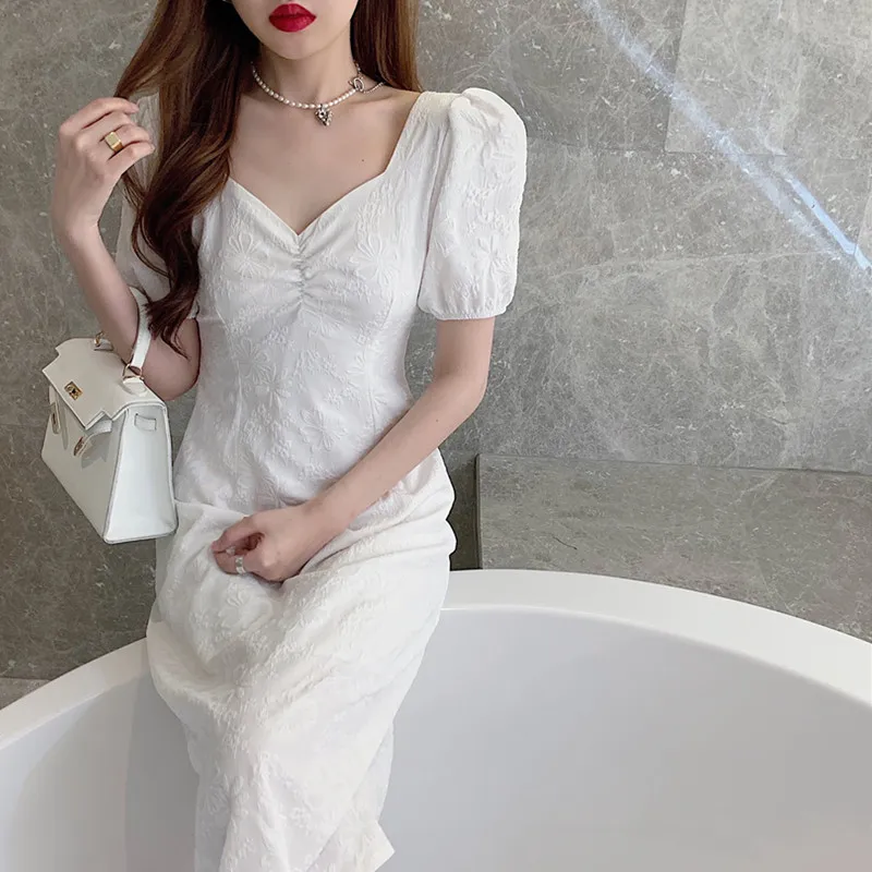 Vintage Backless White Dress Women Square Collar Short Sleeve High Waist Elegant Dress Bowknot Lace Robe Summer
Vintage Backless White Dress Women Square Collar Short Sleeve High Waist Elegant Dress Bowknot Lace Robe Summer