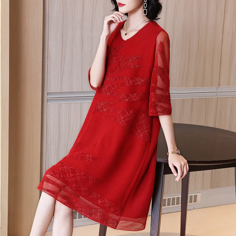 Plus Size Dress For Women 45-85kg New High Quality Pink Round Neck Embroidered Beading Loose Casual A Line Miyake Pleats Clothes
Plus Size Dress For Women 45-85kg New High Quality Pink Round Neck Embroidered Beading Loose Casual A Line Miyake Pleats Clothes