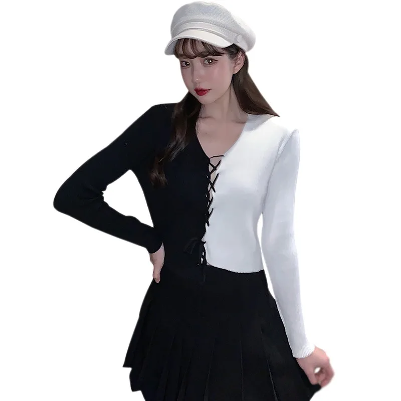 Autumn Female Belt Strike Color Women Cardigan Long-sleeved V-neck Knit Belt Bottoming Shirt Slim Short Upper Regular Clothes
Autumn Female Belt Strike Color Women Cardigan Long-sleeved V-neck Knit Belt Bottoming Shirt Slim Short Upper Regular Clothes