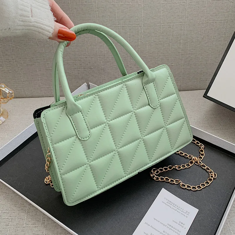 Elegant Female Plaid Tote bag 2021 Fashion New High quality PU Leather Women's Designer Handbag Vintage Shoulder Messenger Bag
Elegant Female Plaid Tote bag 2021 Fashion New High quality PU Leather Women's Designer Handbag Vintage Shoulder Messenger Bag
