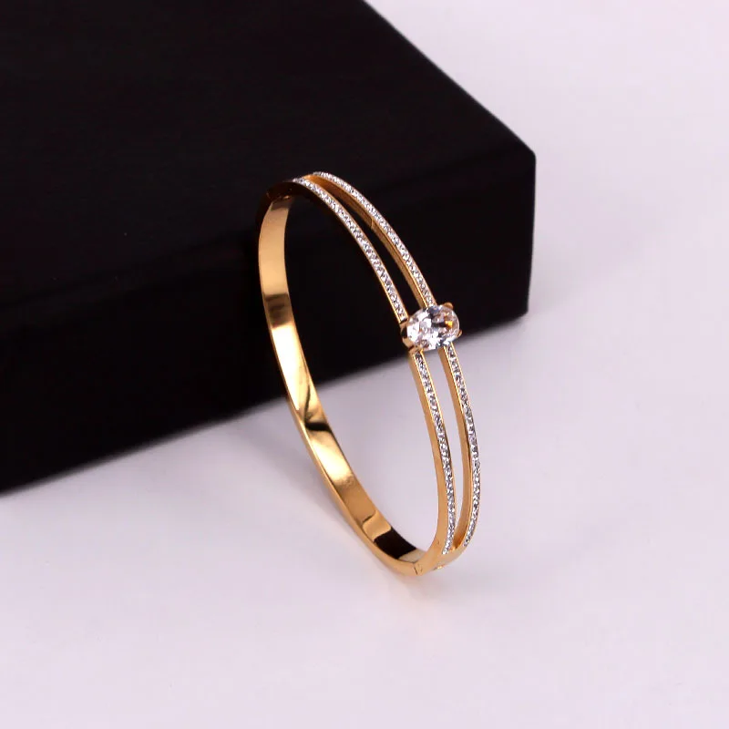 Fashion elegant temperament oval crystal hollow double mud crystal bracelet for love woman bracelet gift jewelry wholesale
Fashion elegant temperament oval crystal hollow double mud crystal bracelet for love woman bracelet gift jewelry wholesale