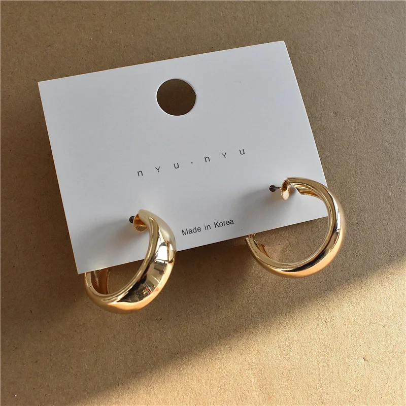 2020 Trend Minimalist Metal Large Circle Earring Silver Color Geometric Round Big Earrings For Women Girl Wedding Party Jewelry
2020 Trend Minimalist Metal Large Circle Earring Silver Color Geometric Round Big Earrings For Women Girl Wedding Party Jewelry